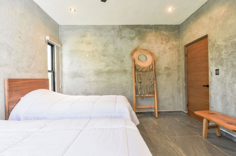 Room 2, Los Andantes, Montemorelos