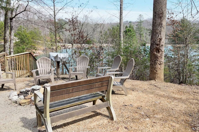 Interior 4, 14 Guest, 7 Bed, 4 BR, Lakefront Cabin w/ Hot Tub, Wolfe