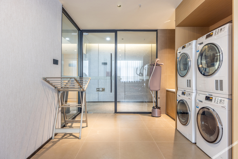 Bathroom 4, Rezen Select Hotel Xining Shengli Road People's Park, Xining