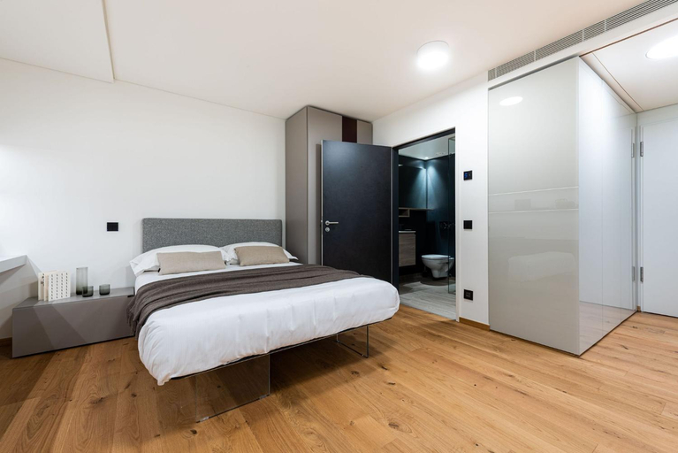 Others 5, Modern, simple and super-equipped style apartment, Mendrisio