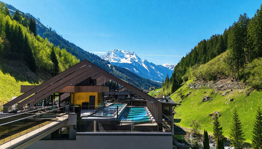 Exterior & Views 2, ZillergrundRock Luxury Mountain Resort, Schwaz