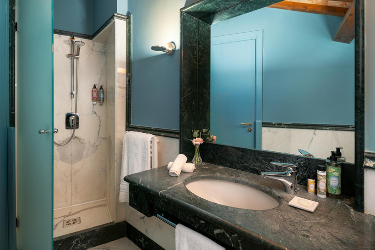 Bathroom 5, Villa Michelangelo Vicenza - Starhotels Collezione, Vicenza