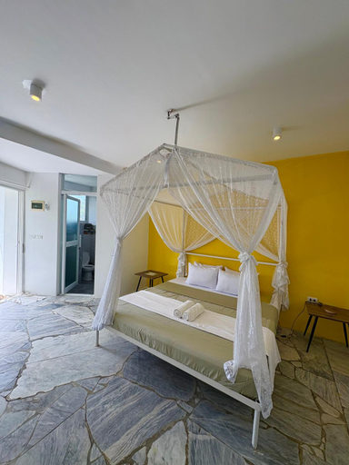 Bedroom 2, Lonos Circle Private Garden, Romblon