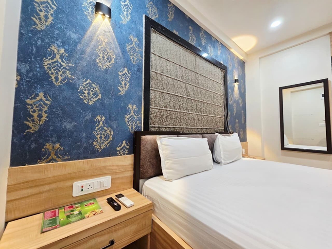 Bedroom 4, Candlewood Park, North 24 Parganas