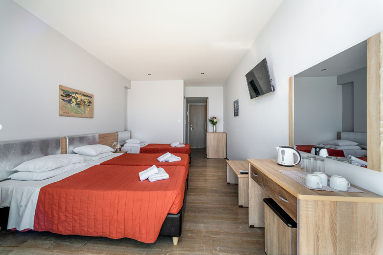 Bedroom 3, Alyssium, Ionian Islands