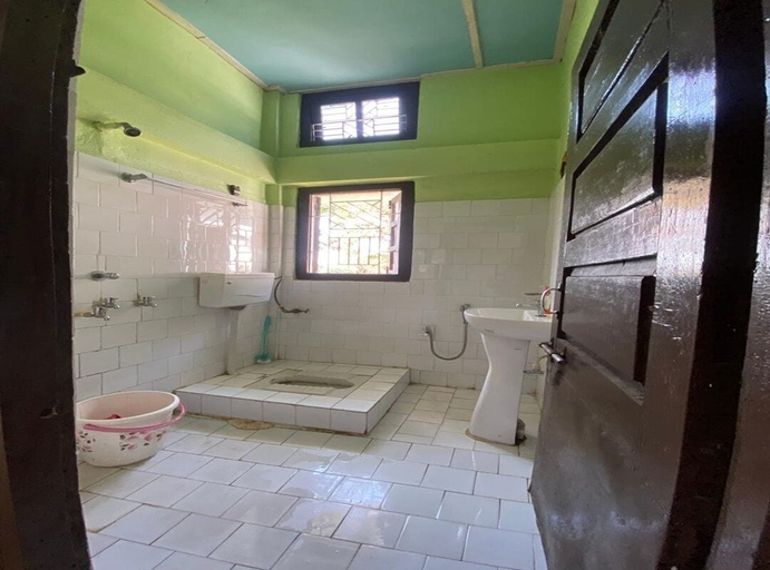 Bathroom, Duda Guest House Tezu, Lohit