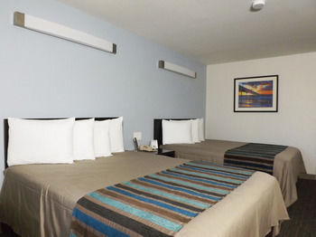Others 4, Comfort Inn Sea World Area, San Diego