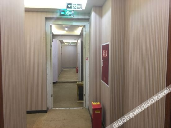 Others 5, Jinshun Hostel, Chengdu
