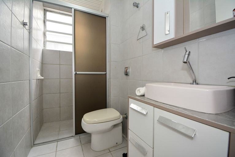 Bathroom 2, Apartamento na Trindade - CEN008, Florianopolis