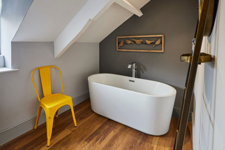 Bathroom 3, Host Stay Ochre Yellow, Northumberland