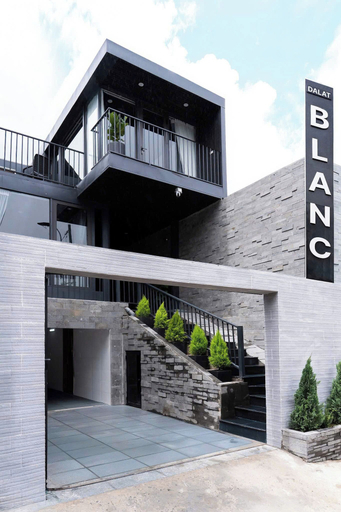 Exterior & Views 2, Dalat Blanc Villa, Đà Lạt