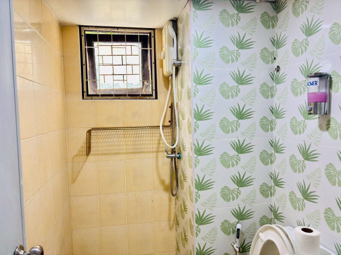 Bathroom 5, BKK Rama3 Guest House, Bang Kho Laem
