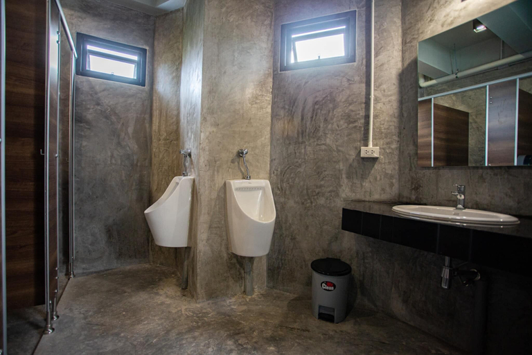 Bathroom 5, Sleep Box Hostel Suratthani, Muang Surat Thani