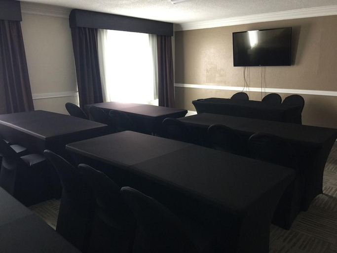 Business Facilities 4, Quality Inn, Escambia