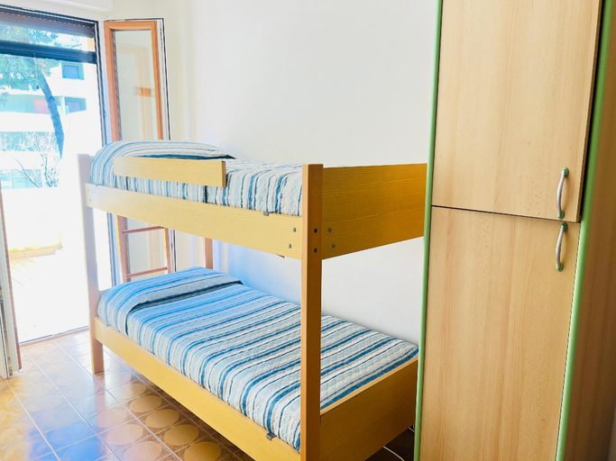Bedroom 2, Spacious Apartment Up To 8 Guests Close To Thermae, Venezia