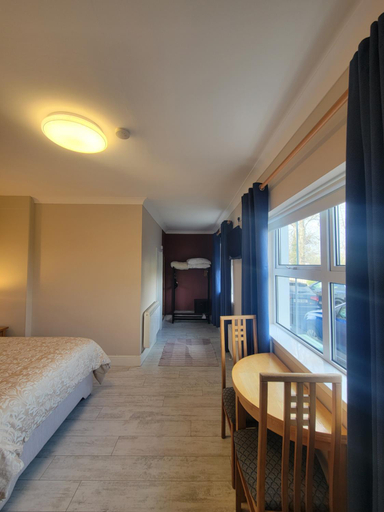 Others 3, Spring Grove Guesthouse