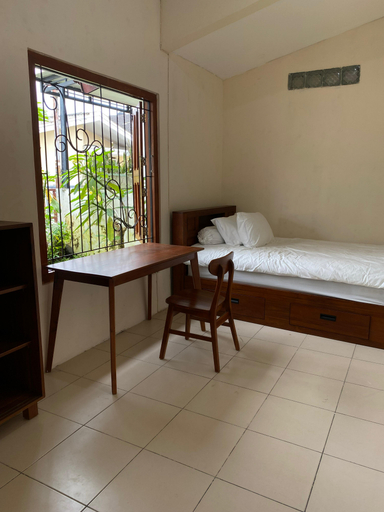 Others 3, Zuhaz Guesthouse, Sleman