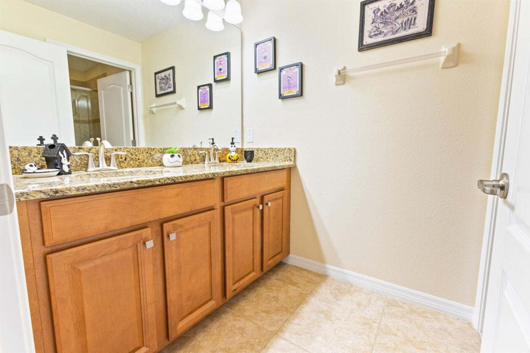 Interior 3, Paradise Palms Resort 4br/3ba Townhome With Splash Pool & Themed Bedrooms, Osceola