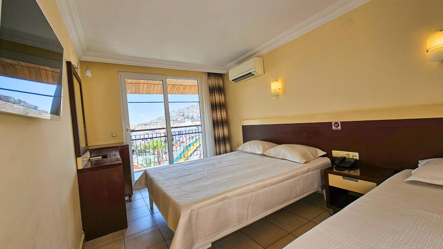Bedroom 4, Kleopatra Hotel, Alanya
