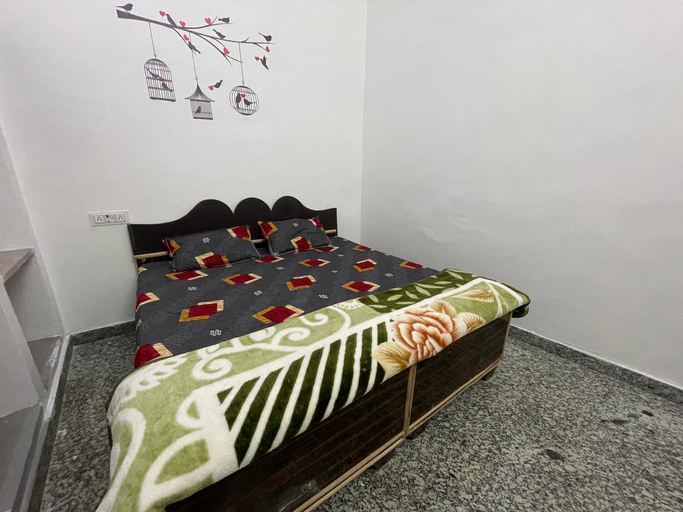 Others 4, Rukmani Villas, Mathura