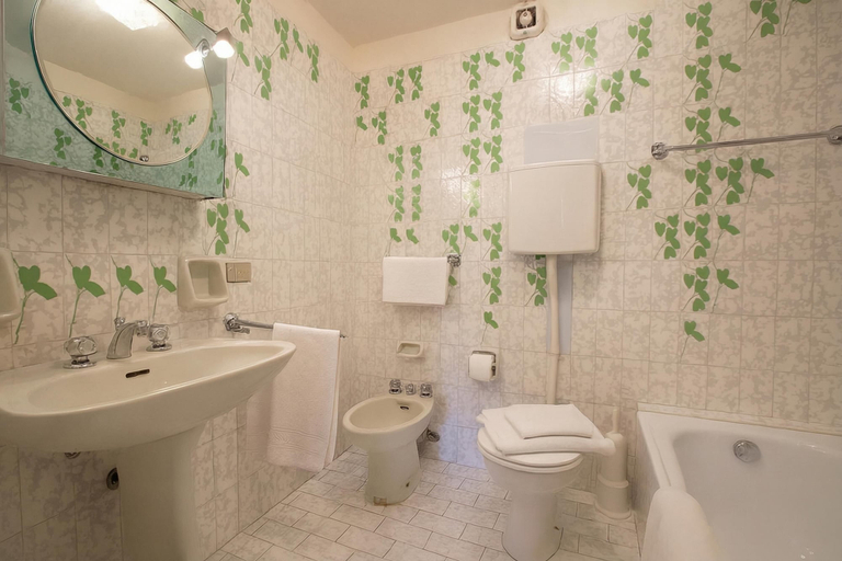 Bathroom 4, Cadenabbia Vista Lago, Como