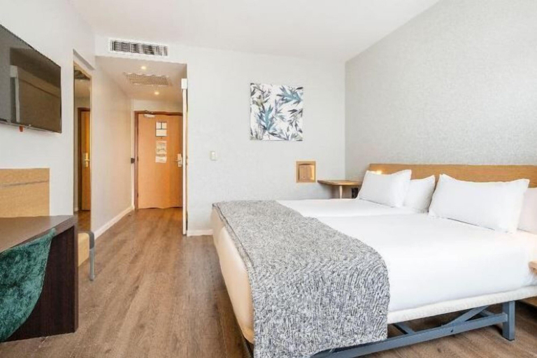 Room, Ilunion Valencia 4, Valencia