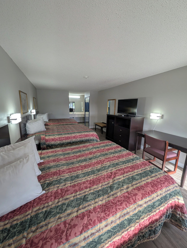 Room 2, Garden Inn Adairsville, Bartow