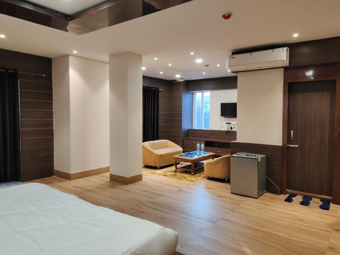 Bedroom 2, CHETAN INN HOTEL, Cuttack