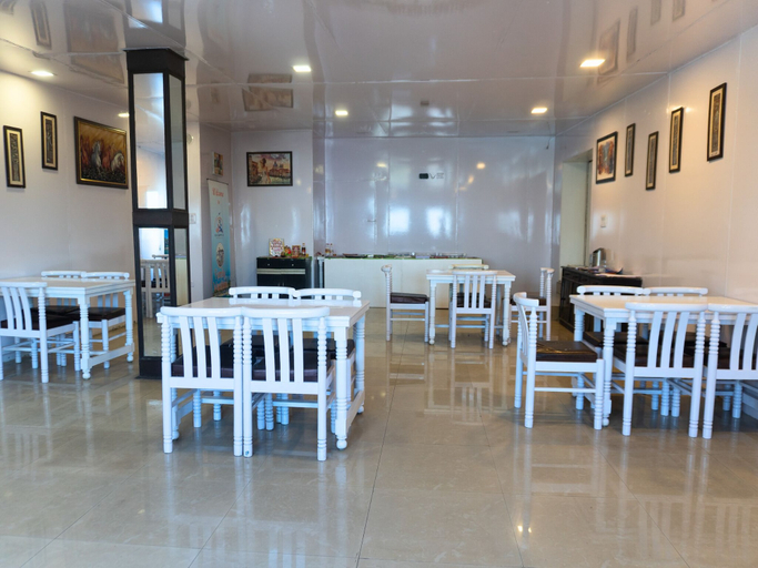 Dining, Shivraj Hotel Mussoorie, Dehradun