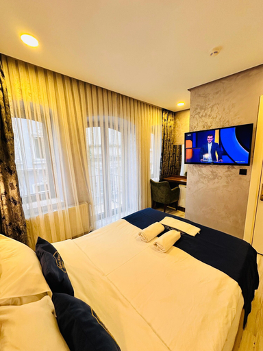 Bedroom 5, Taxim Alyon Suite Hotel, Beyoğlu