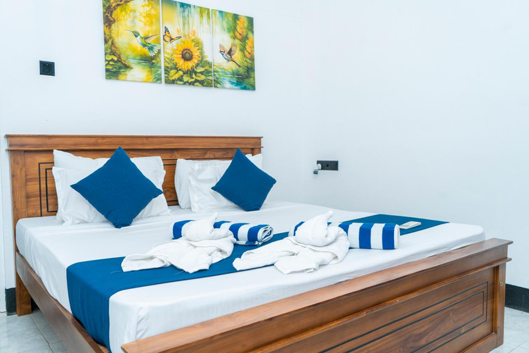 Bedroom 2, French Garden Regish Beachfront Hotel, Trincomalee Town and Gravets