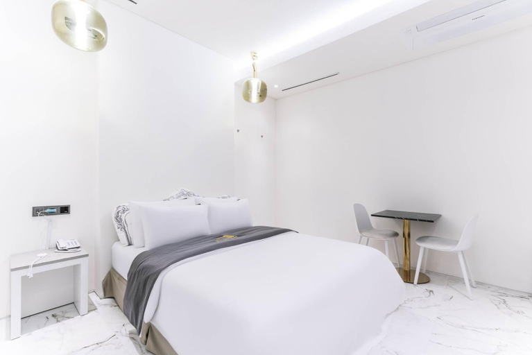 Bedroom 3, Paju Yanolda Gaja, Paju