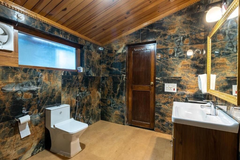 Bathroom 5, Alaya Stays The Hive Cottage, Nainital