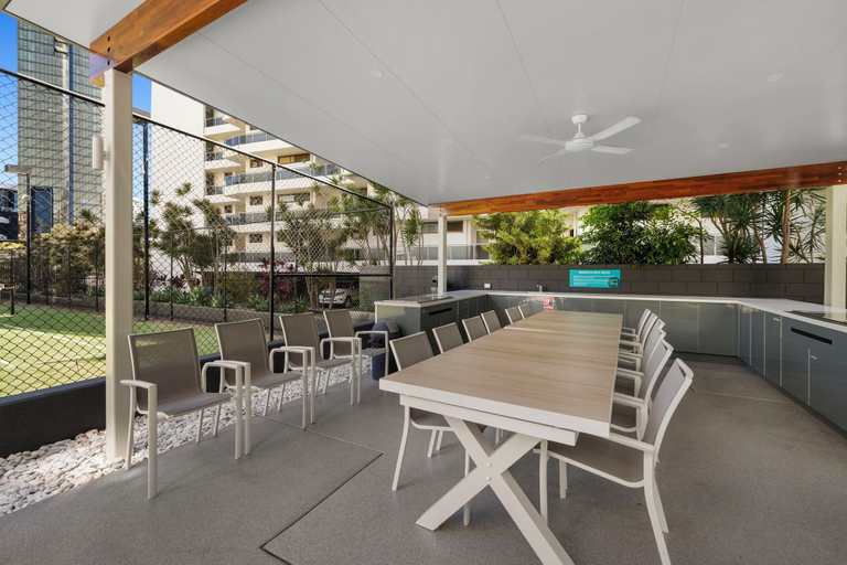 Food & Drinks 5, Neptune Resort, Gold Coast