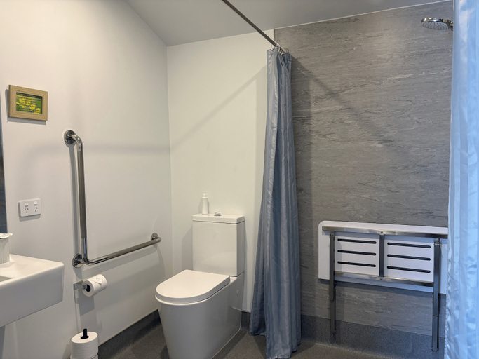 Bathroom 3, ASURE Central Gold Motel, Central Otago