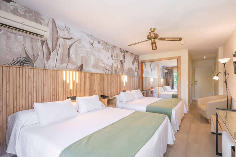 Bedroom 3, Hotel Parasol by Dorobe, Málaga