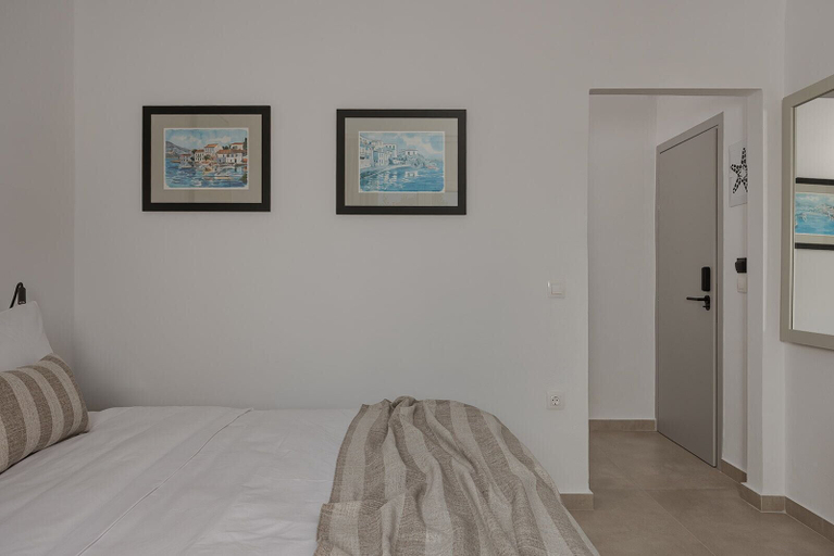 Room 4, Papi Boutique Hotel, Attica