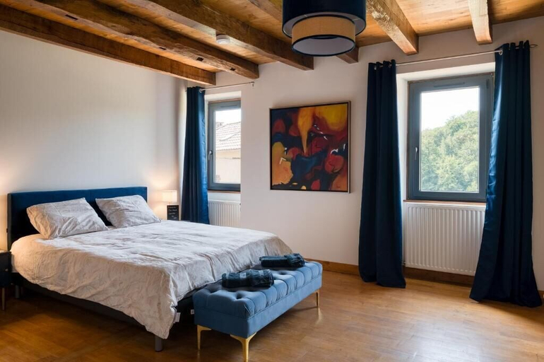 Room 5, Le tour du Lot, Lot
