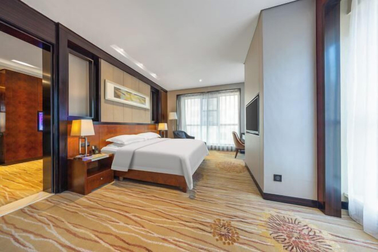 Bedroom 3, The Royal International Hotel, Ordos