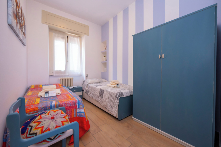 Bedroom 3, Residenza La Terrazza di Dante: 2BR Apartment With Sunny Terrace, Verbano-Cusio-Ossola