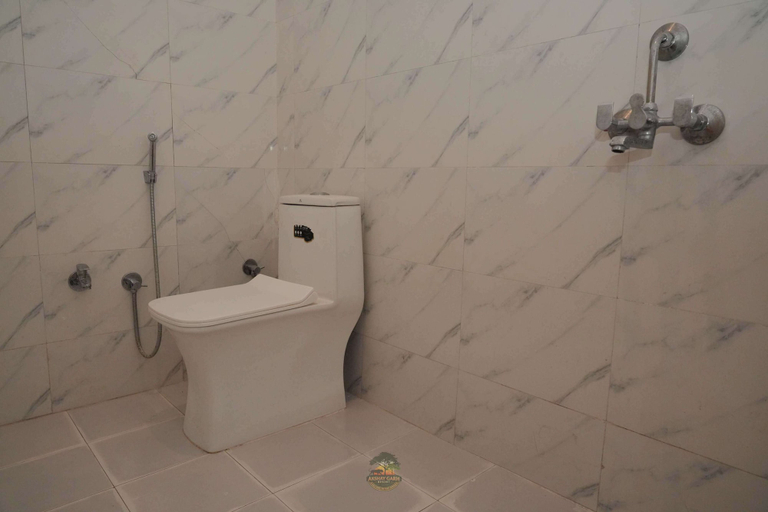 Bathroom, Akshay valley Hotel & Restro, Udaipur