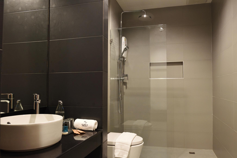 Bathroom, INBED, Sadao