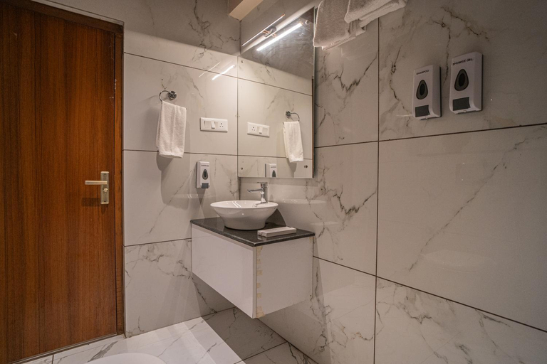 Bathroom 3, New Armadale Nainital, Nainital