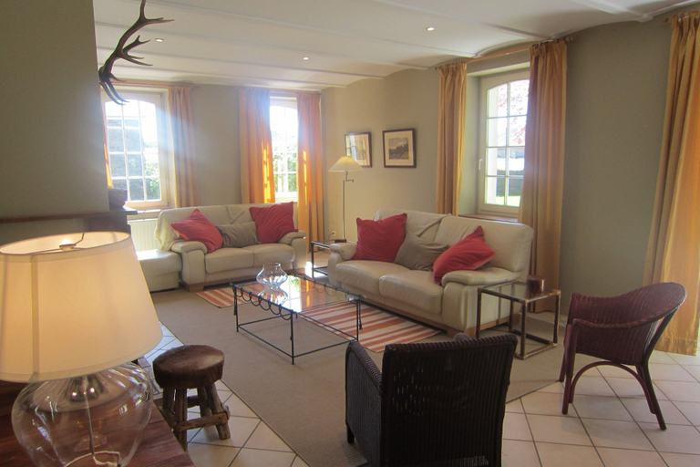 Others 5, Spacious Family Villa, Offagne, Luxembourg