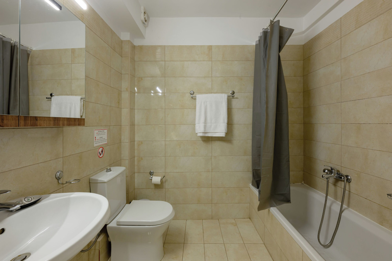 Bathroom 3, Elise Apartment Airport by Airstay, Attica