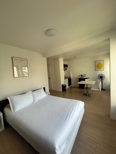 Bedroom 5, Apparteo Strasbourg, Bas-Rhin