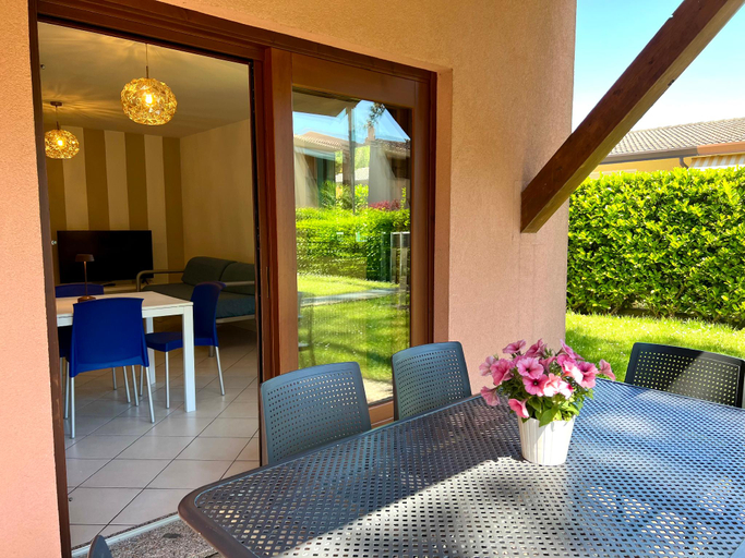 5, Lignano Villa With Pool, Udine