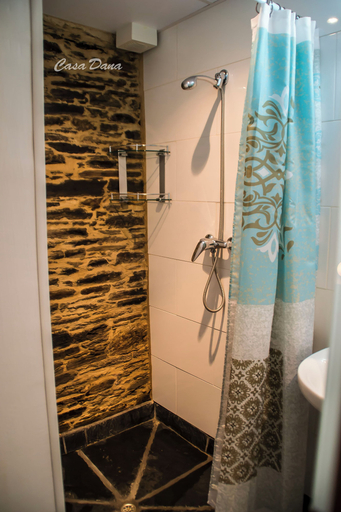 Bathroom 3, Casa Rural Dana, Lugo