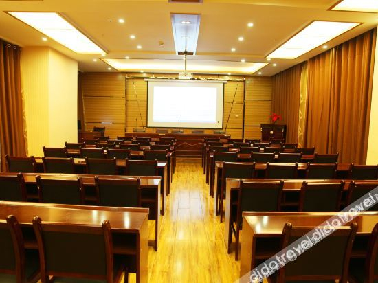 Others 2, Jinfeng International Hotel, Golog Tibetan