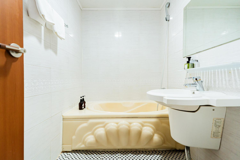Bathroom 5, EQ Stay Hotel & Guesthouse, Jeju